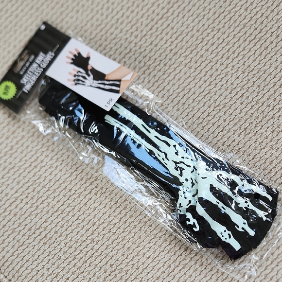 Skeleton Knit Fingerless Gloves, Glow In Dark, Pair - Picture 1 of 4